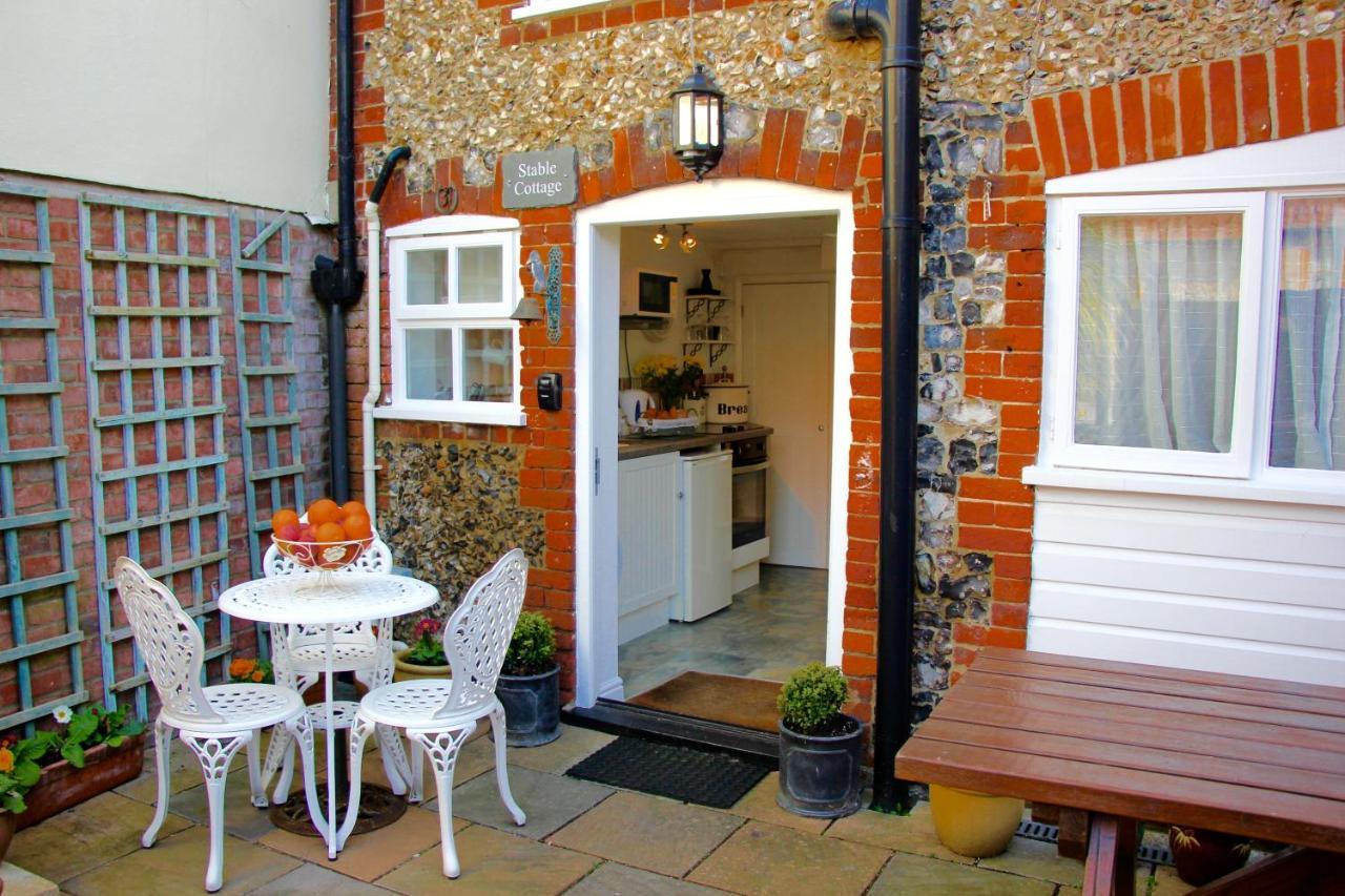 Romantic Flint Cottage On The Suffolk Coast Саксмундхэм Экстерьер фото