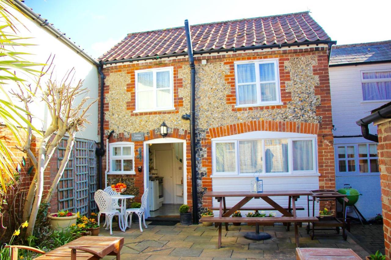Romantic Flint Cottage On The Suffolk Coast Саксмундхэм Экстерьер фото